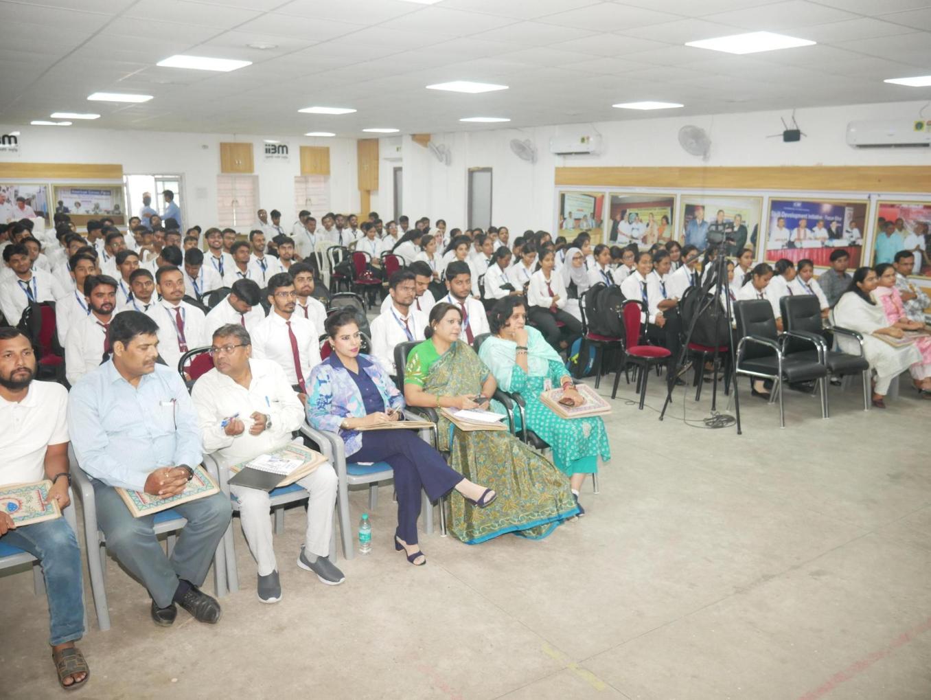 RBI Lokpal Office Patna Conducts Awareness Program on Digital Fraud at IIBM